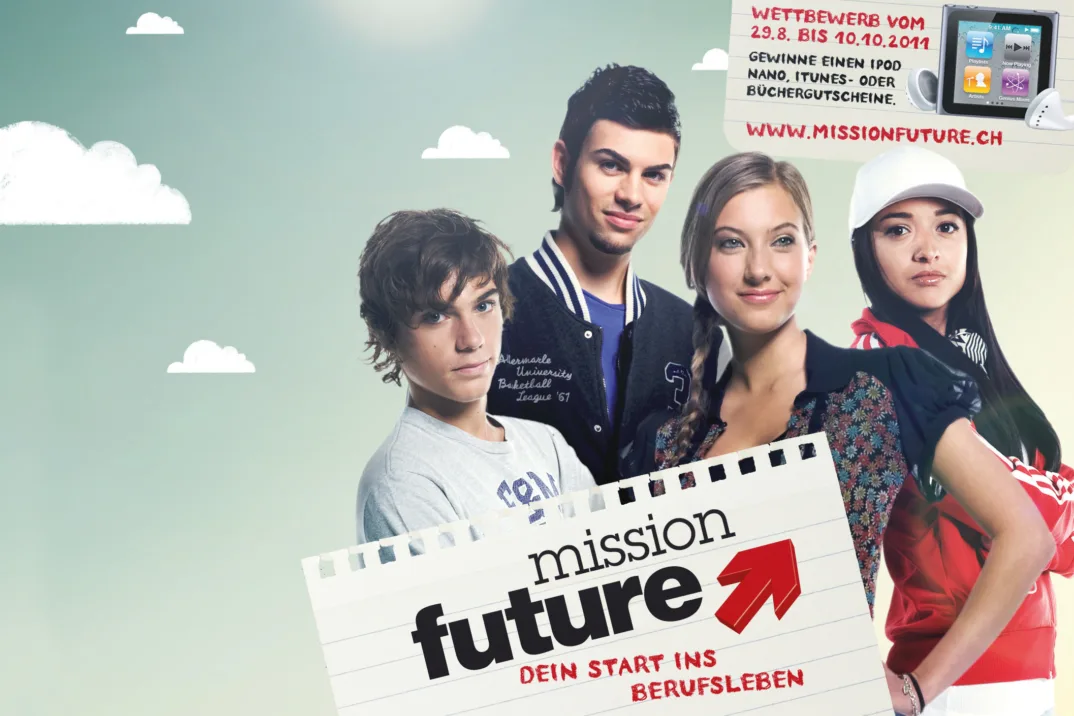Junge Leute auf einem Plakat zur "Mission Future" der Berufsbildungskampagne