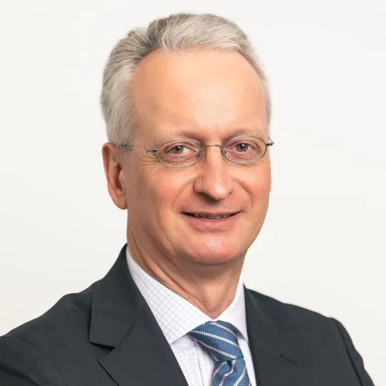 EDK Portrait 1 Ein Porträt des Direktors der Schweizerischen Koordinationsstelle für Bildungsforschung.